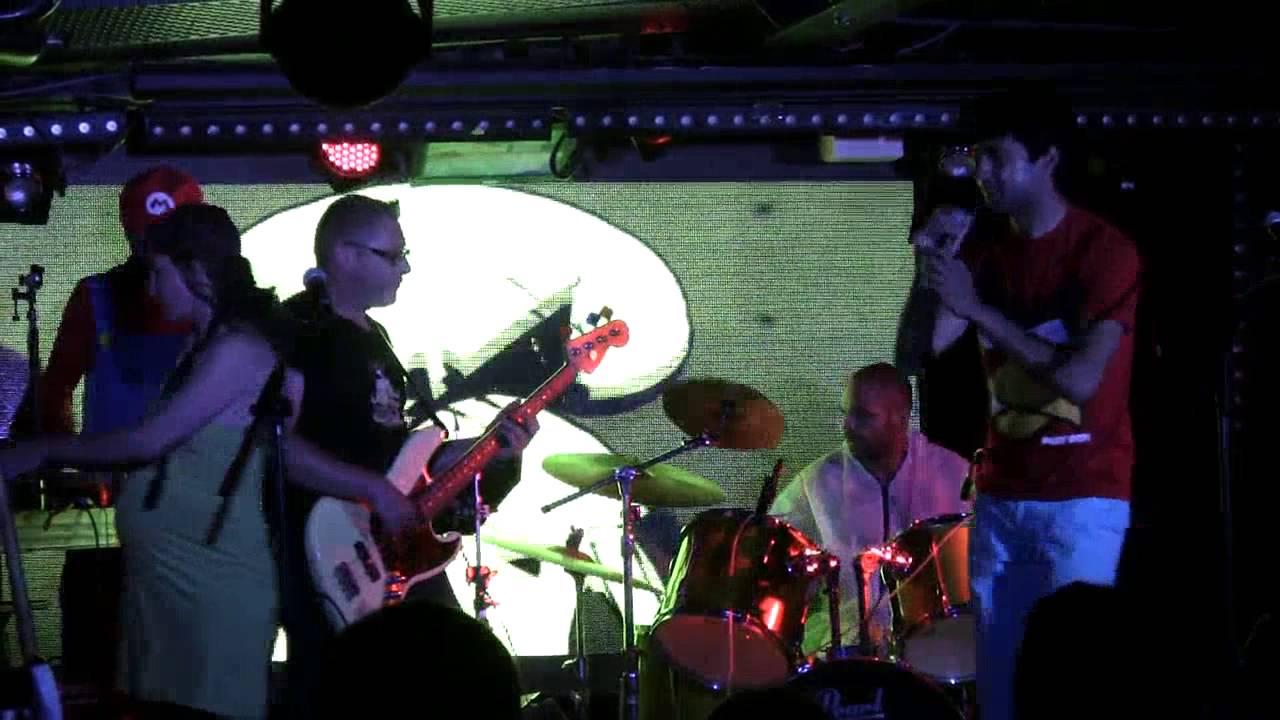 LA PRIERE DU POULET / LES CHINOIS @ Batofar le 5/06/14
