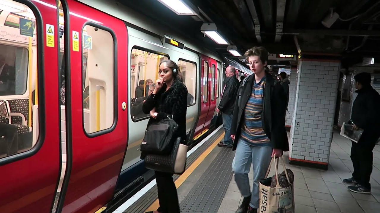 London Underground S Stock Trains At Euston Square 29 October 2015