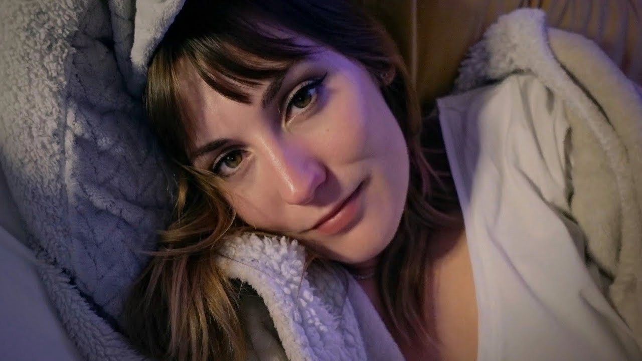 ASMR with a Sleepy Scottish Lass ♡ Late-Night Chats