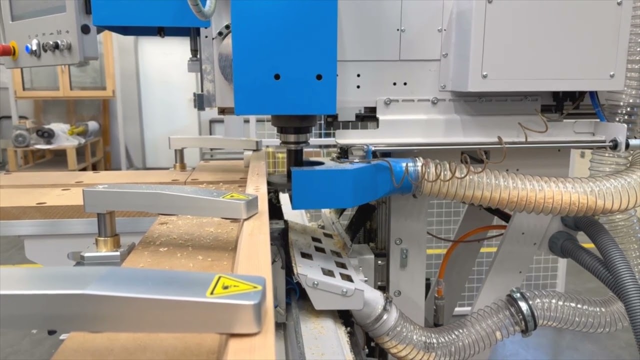 SOUKUP - Versa Max