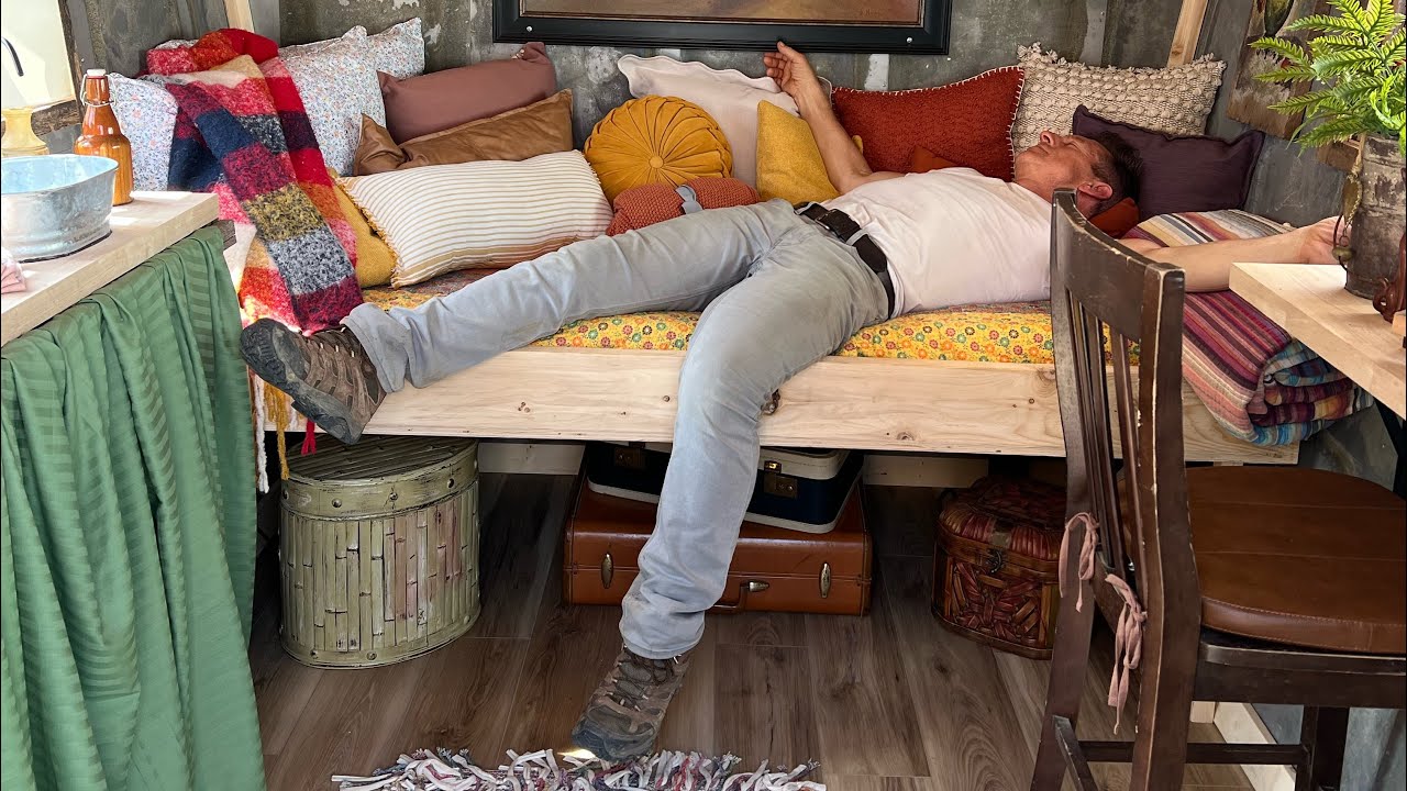 Randy is messing up my $15k Gypsy Wagon!!! This is the cutest tiny wagon we&rsquo;ve ever made 🩷❤️🧡💛🏡🇺🇸🙏🏻