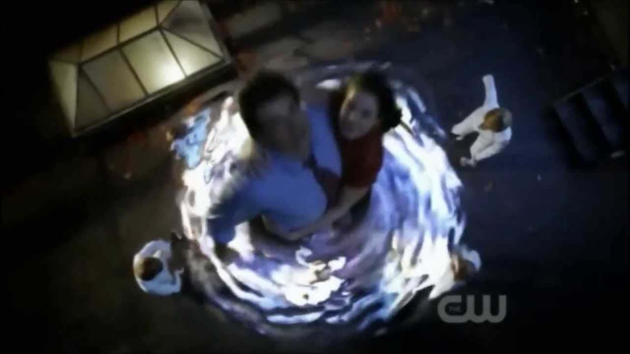 Smallville Clark become Superman