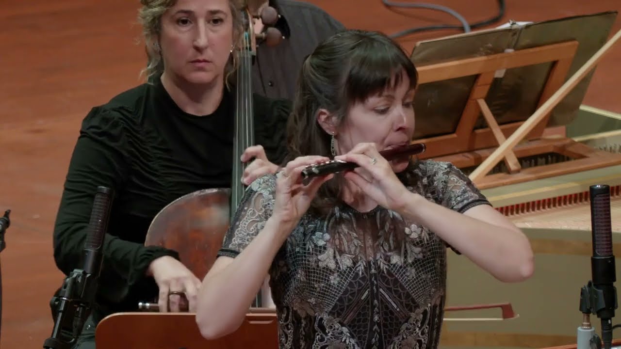 VIVALDI PICCOLO CONCERTOS (Concerto in C Major, RV 444) - Jennifer Bouton, piccolo