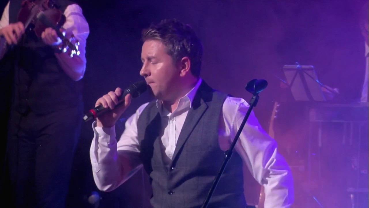 Justin McGurk & The Boogie Men big band Live @Burnavon Proud Mary and Footloose.