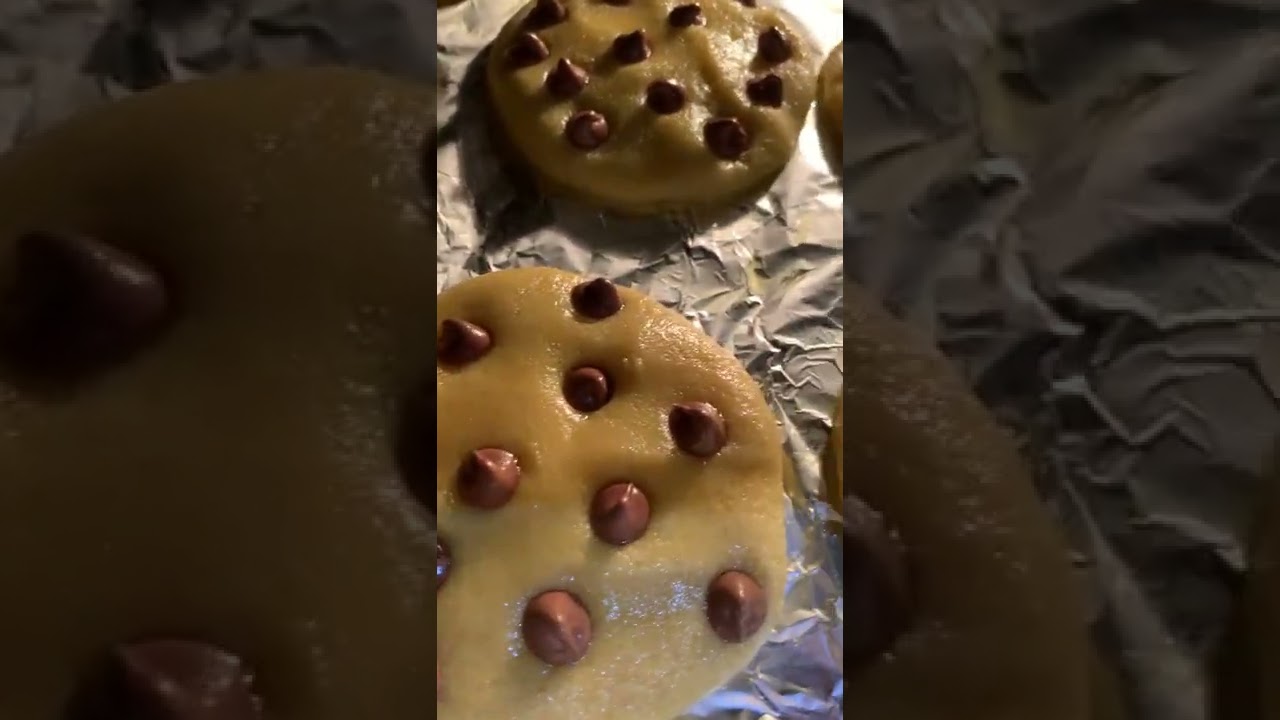 *HO TO MAKE CHOCOLATE CHIP BISCUITS *