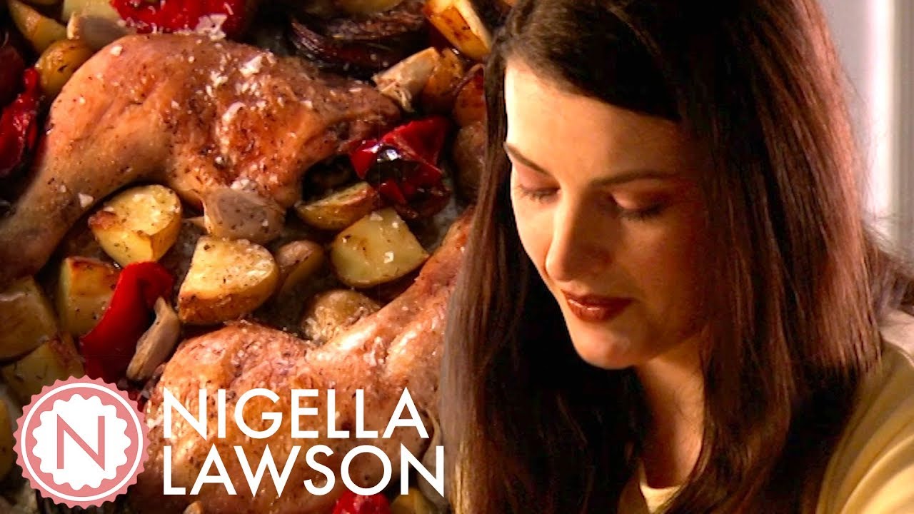 Ужин из курицы на одной сковороде от Найджеллы Лоусон | Nigella Bites