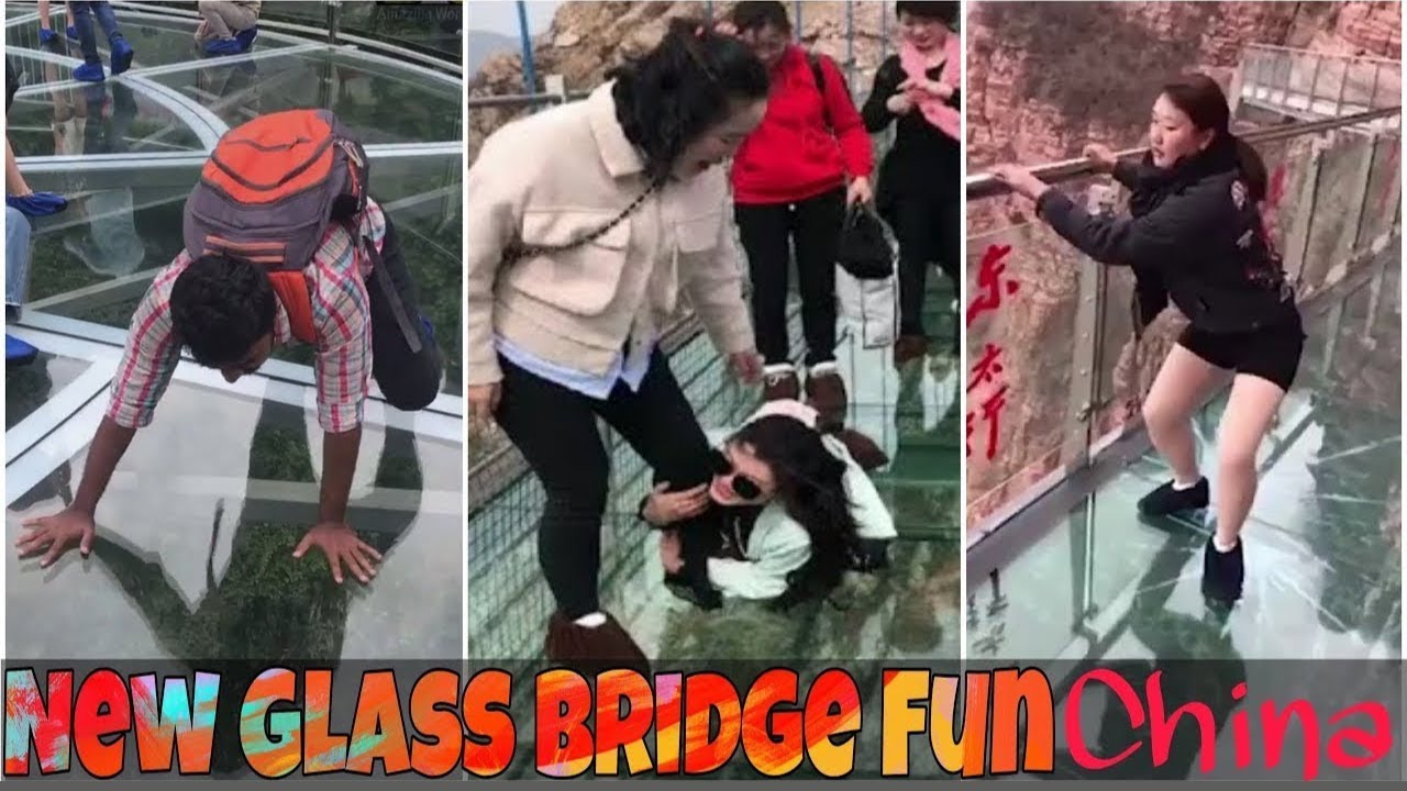Funny reaction of people visiting glass bridge of China 2023