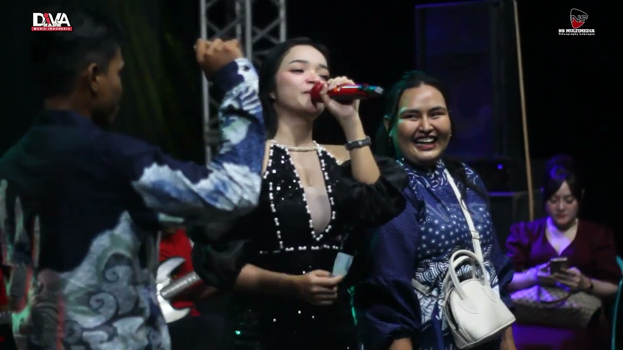 BUKIT BERBUNGA || DIVA NADA - LIVE SUMBERJAMBE