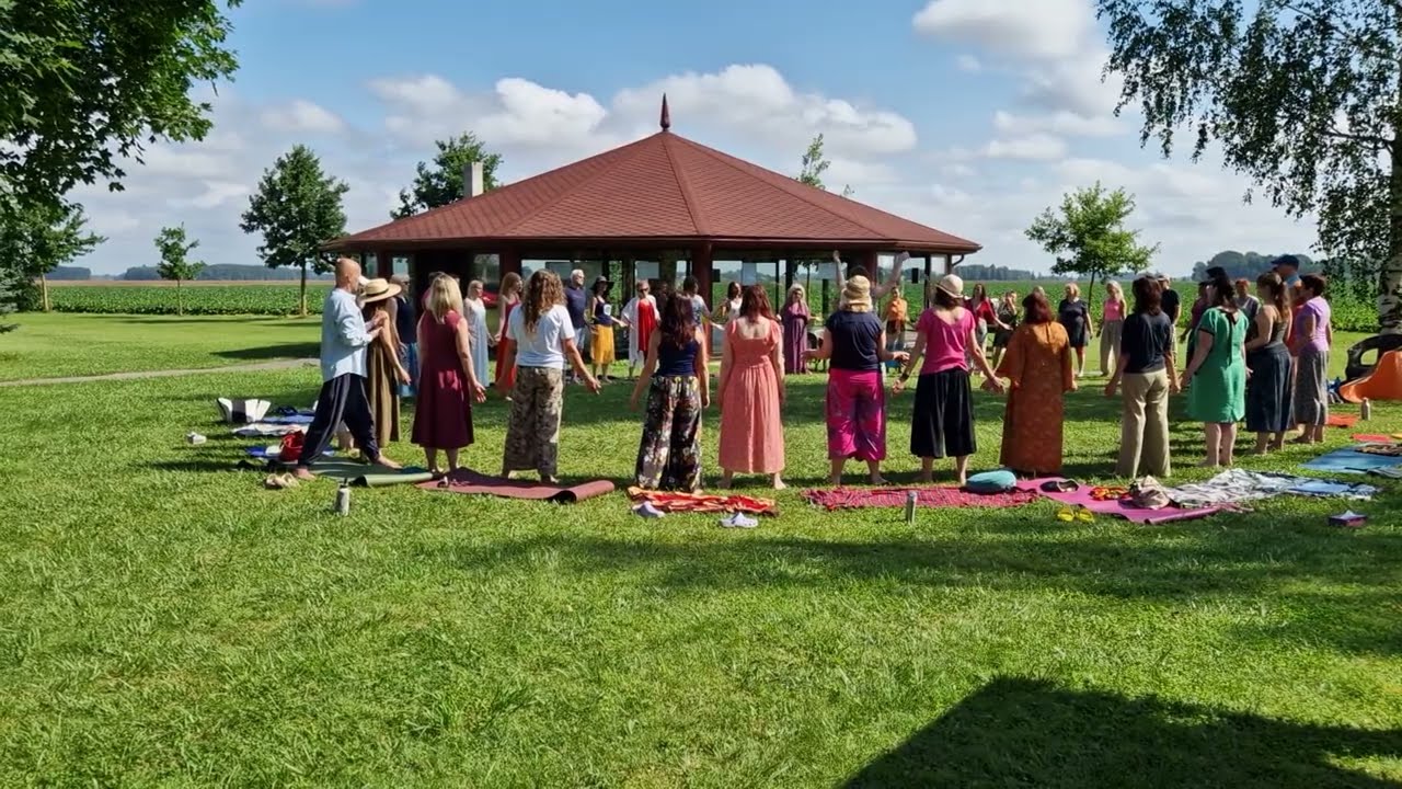 Kurzimpression meditativer Tanz # Fragment meditativ dancing 🇱🇻  27/7/2025