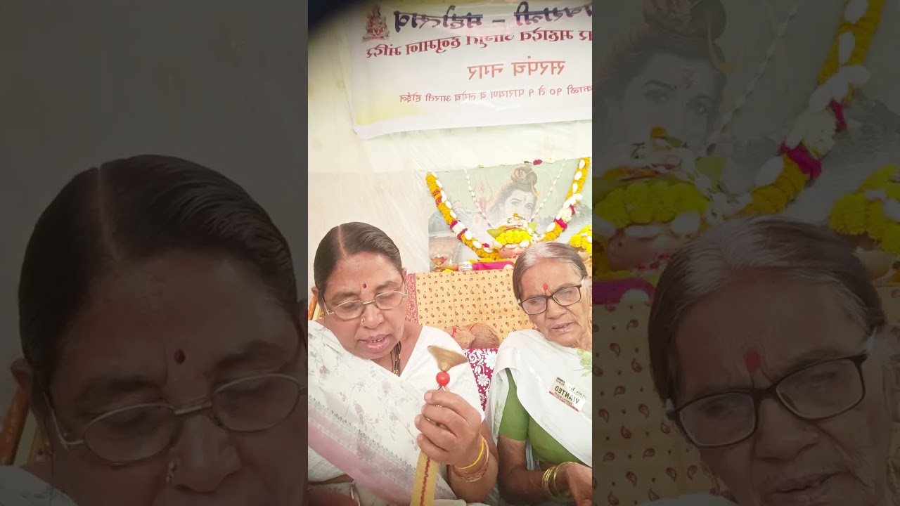 आळंदीची दिंडी पंढरी निघाले एकादशीनिमित्त विठ्ठलाचे गीत टाकता अवश्य बघा तुम्ही