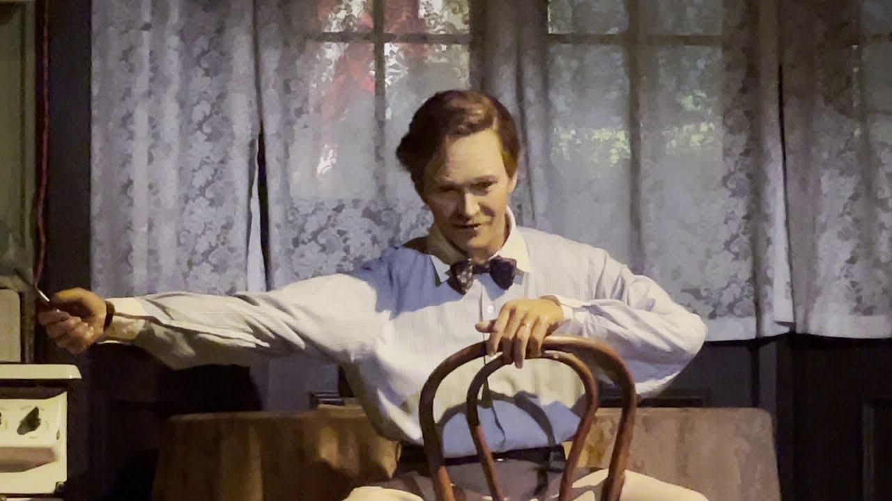 Disney's The Carousel of Progress Malfunctioned - Failed - Broke Down