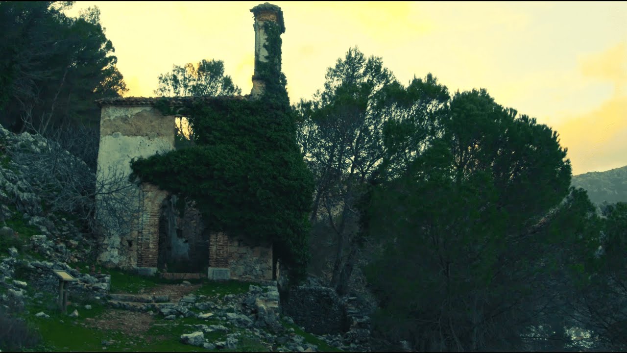 Walk to abandoned church El Calvario (Grazalema, Cádiz, Spain) 4k Walk