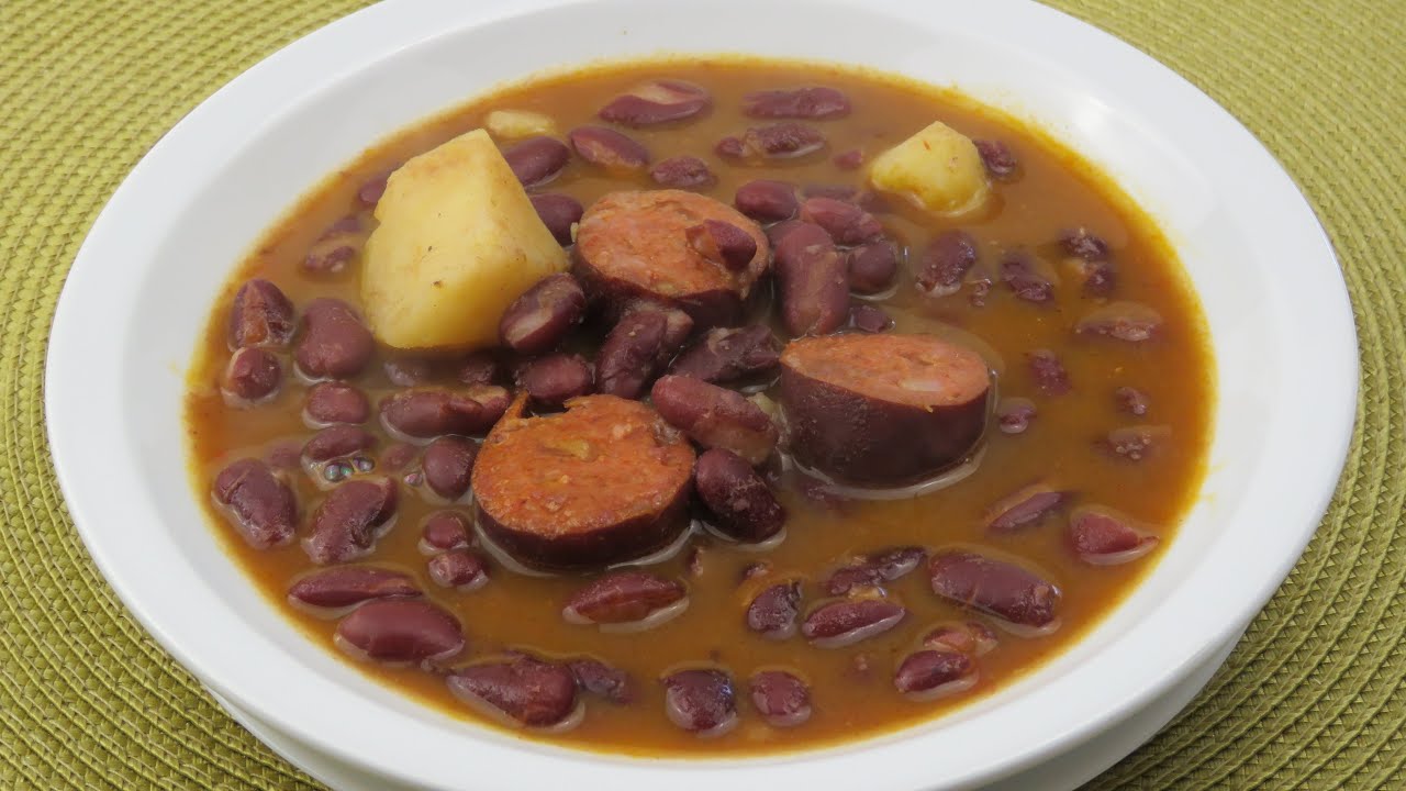 ALUBIAS ROJAS CON CHORIZO