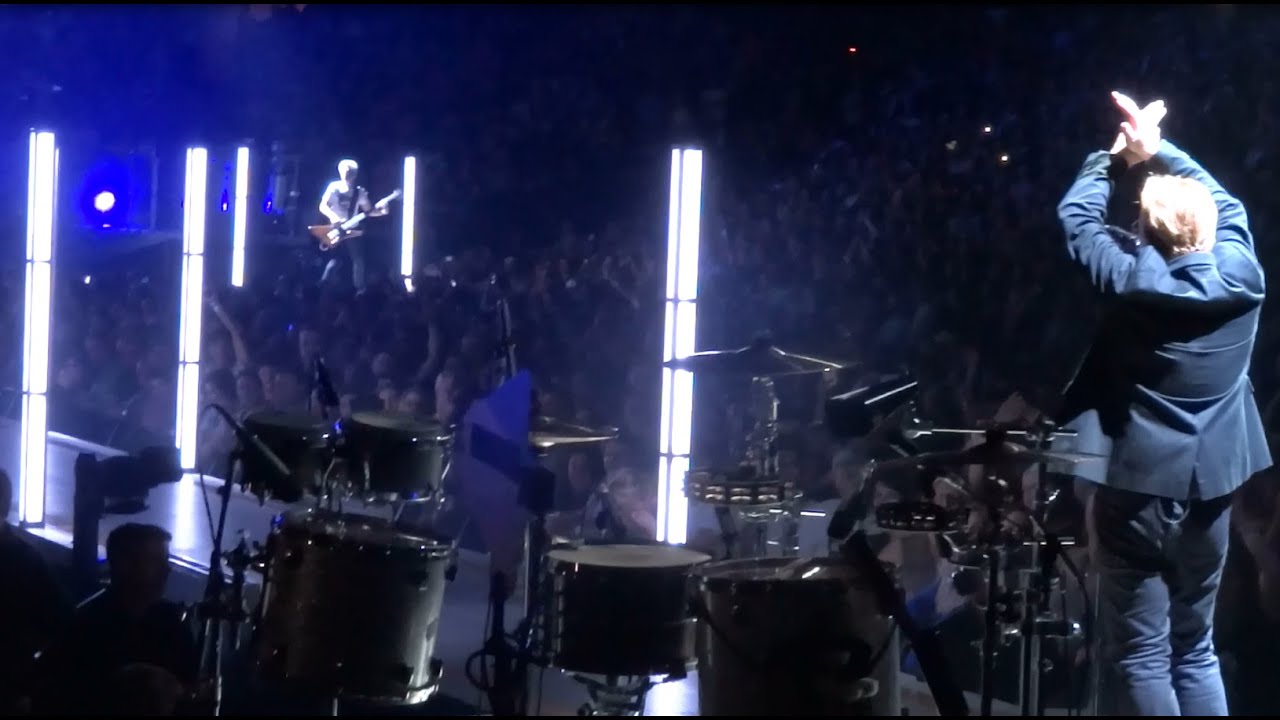 U2 - With Or Without You (HD) from Boston 07-15-2015 (Filmed From Section 7 Row 1)