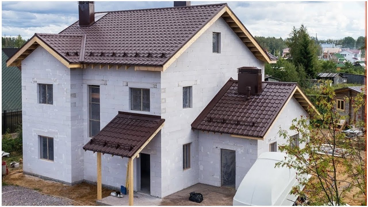 Building a house with lightweight aerated concrete blocks