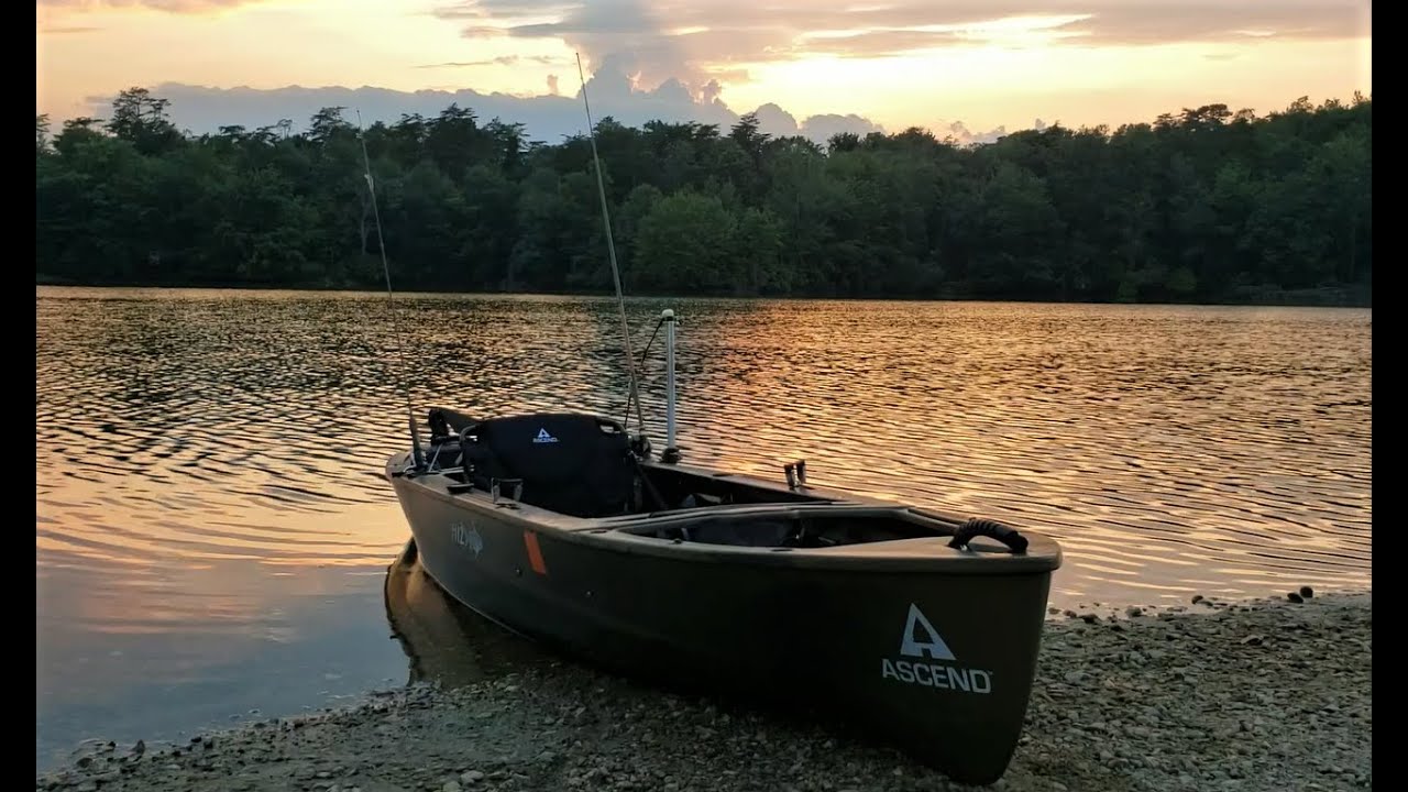 Ascend H12: I Love My Hybrid Kayak