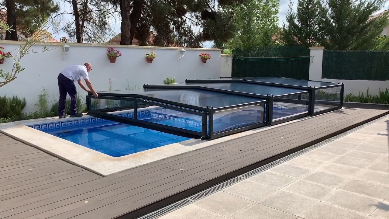 🌟 Presentamos la cubierta Izalco Mini de Tecnyvan 🌟 Una cubierta baja para piscina a medida