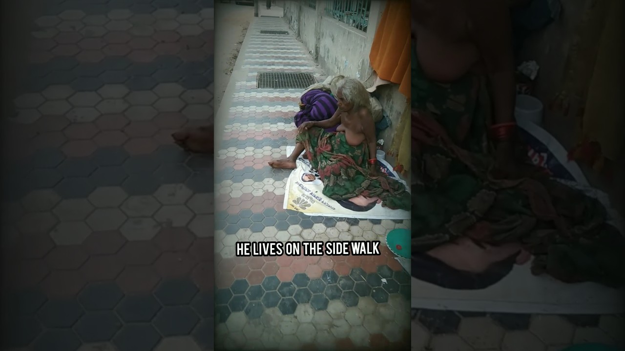 Helpless Woman #women #woman #help #beggars #life #humanity #viral #shorts