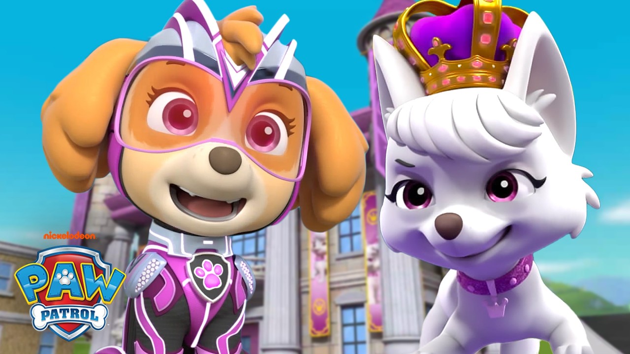 PAW Patrol Skye Stops Sweetie the Royal Pup from STEALING the Crown! 👑 | Skye and Friends