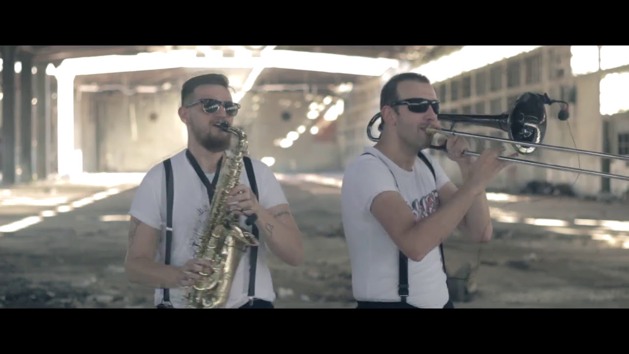 Brass Brothers - Pulp Fiction Theme