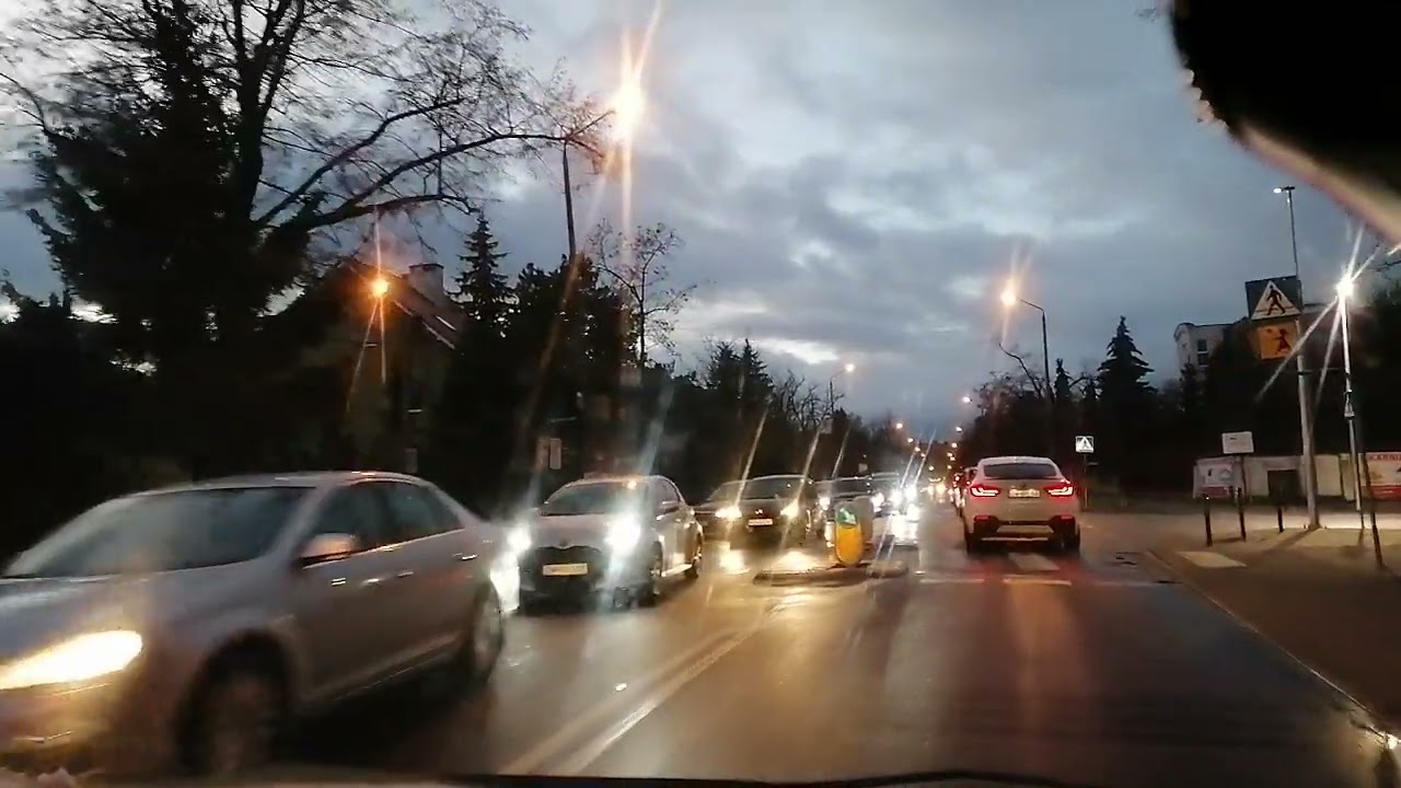 Wrocław, Karłowice, popołudniowy wjazd od strony Placu Kromera VID 20230130 165900