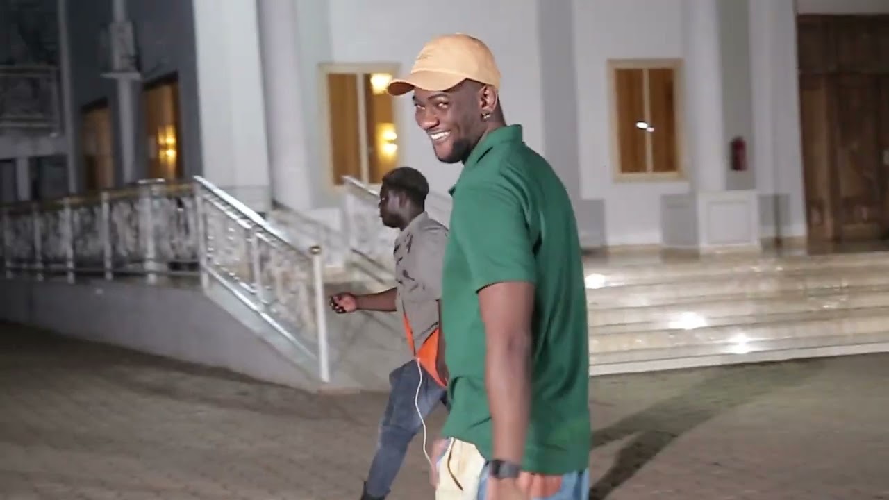 TOOFAN - C'EST PAS NORMAL official behind the scène video