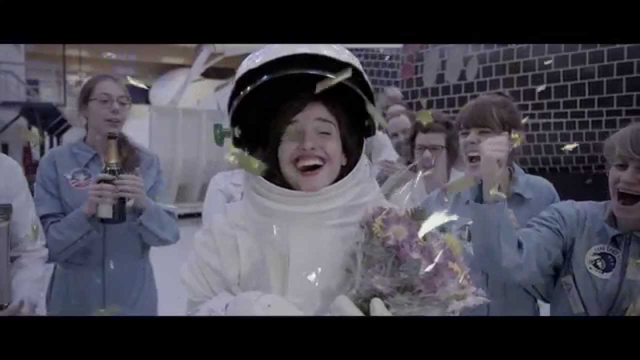Nele Needs A Holiday - Guys (Official Video)