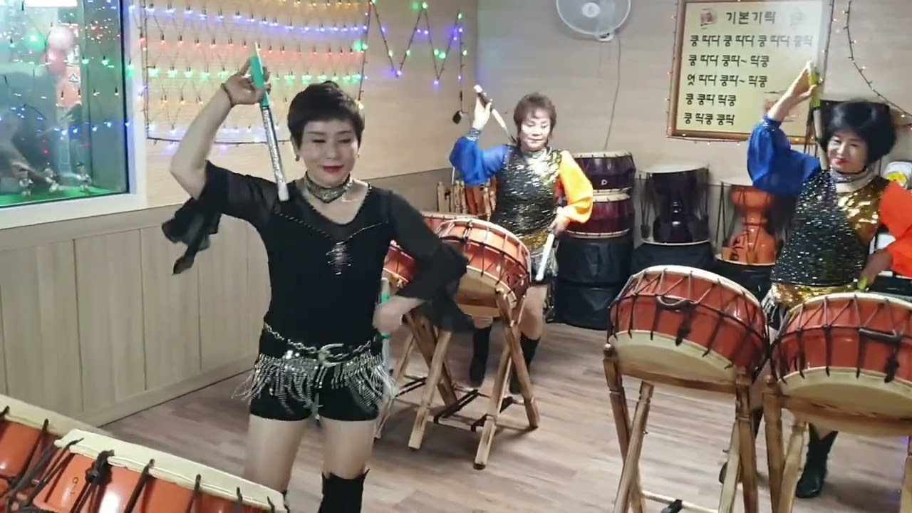 버드리#아카데미#어린이# 대공원점#학원에서#난타#북#장구#공연