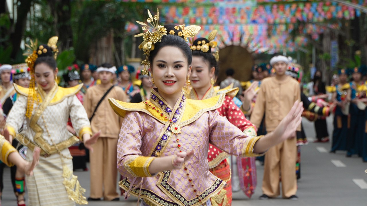 'Select' of 2025 Water Splashing Festival Parade, XiShuangBanNa, YunNan, China
