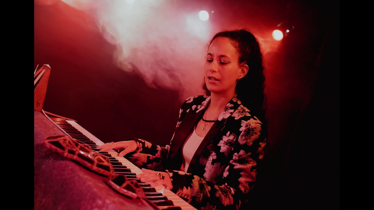 Tempo - Live session - Velours by MEG