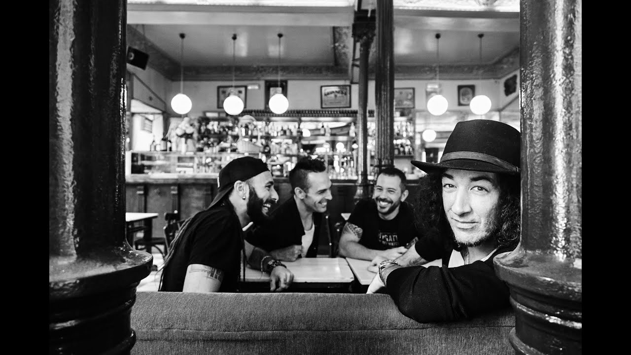 Estirpe - Viviendo - Gira FIN DE TRAYECTO