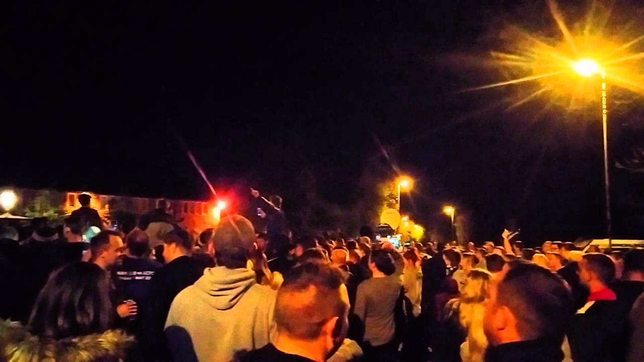 Outside Jamie Vardy's house - JAMIE VARDY'S HAVING A PARTY