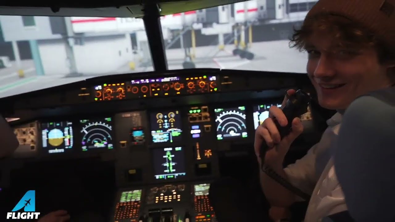 FLYING A PLANE WITH WILBURSOOT !charity - AustinShow VOD (December 21st 2022)