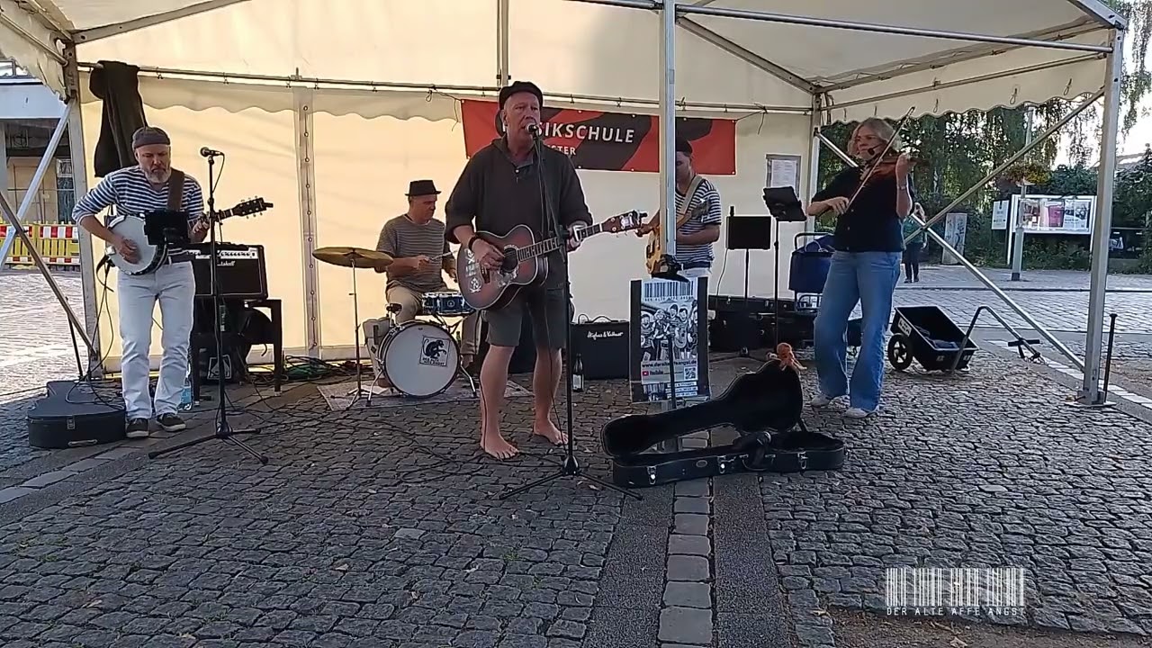 Die Nacht Ist Nicht Allein Zum Schlafen Da  -  Der Alte Affe Angst - Badaboom / Neumünster 13.IX.25