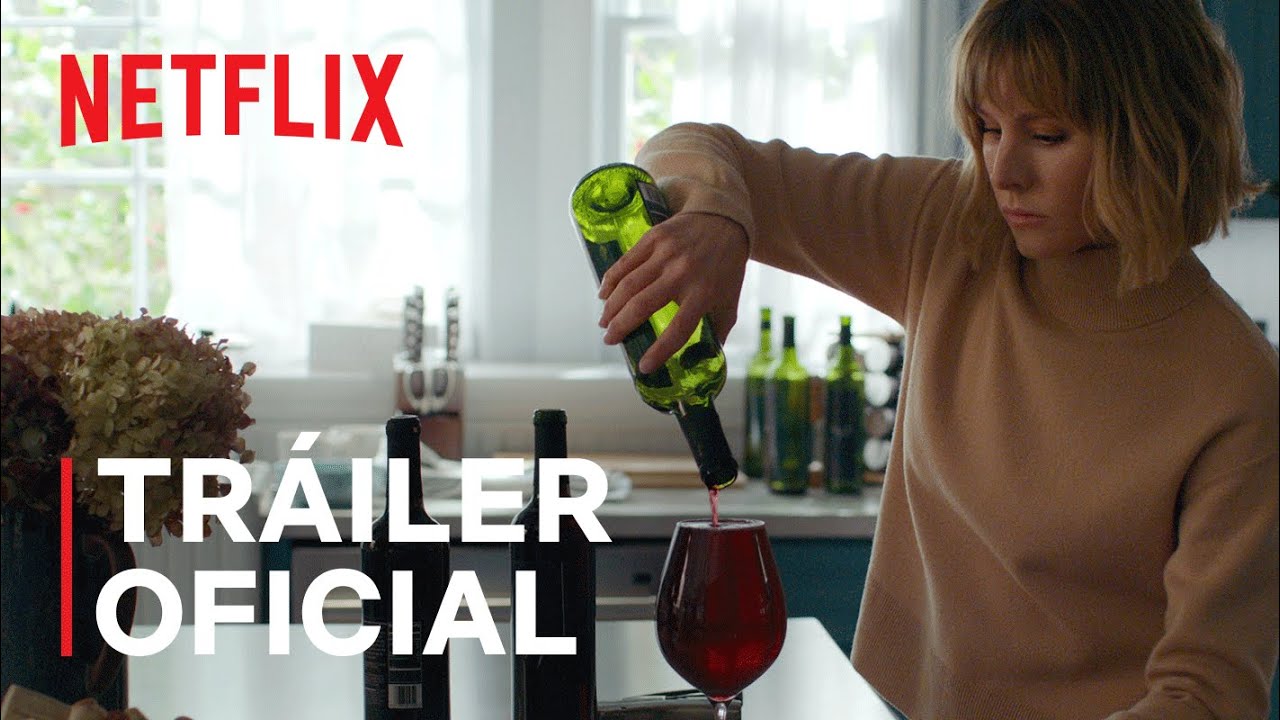 La mujer de la casa de enfrente de la chica en la ventana | Tr&aacute;iler oficial | Netflix