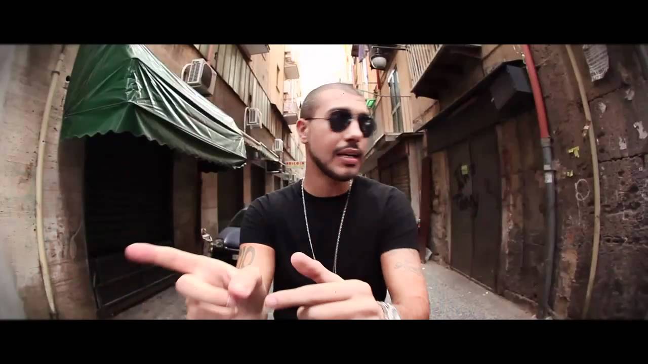 Come Un Italiano - Mondo Marcio  [Video Ufficiale HD]