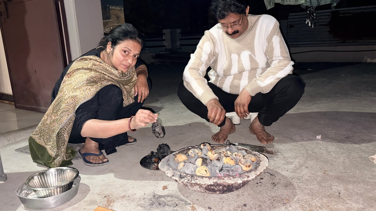 aaj chhat par ban raha hai littee chokha #vlog