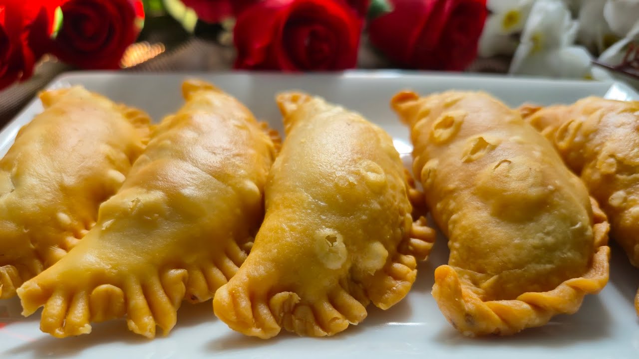 Ekdum Khasta aur Tasty Mawa Gujiya Recipe | Ghar Pe Asaan Tarike Se bnaye....