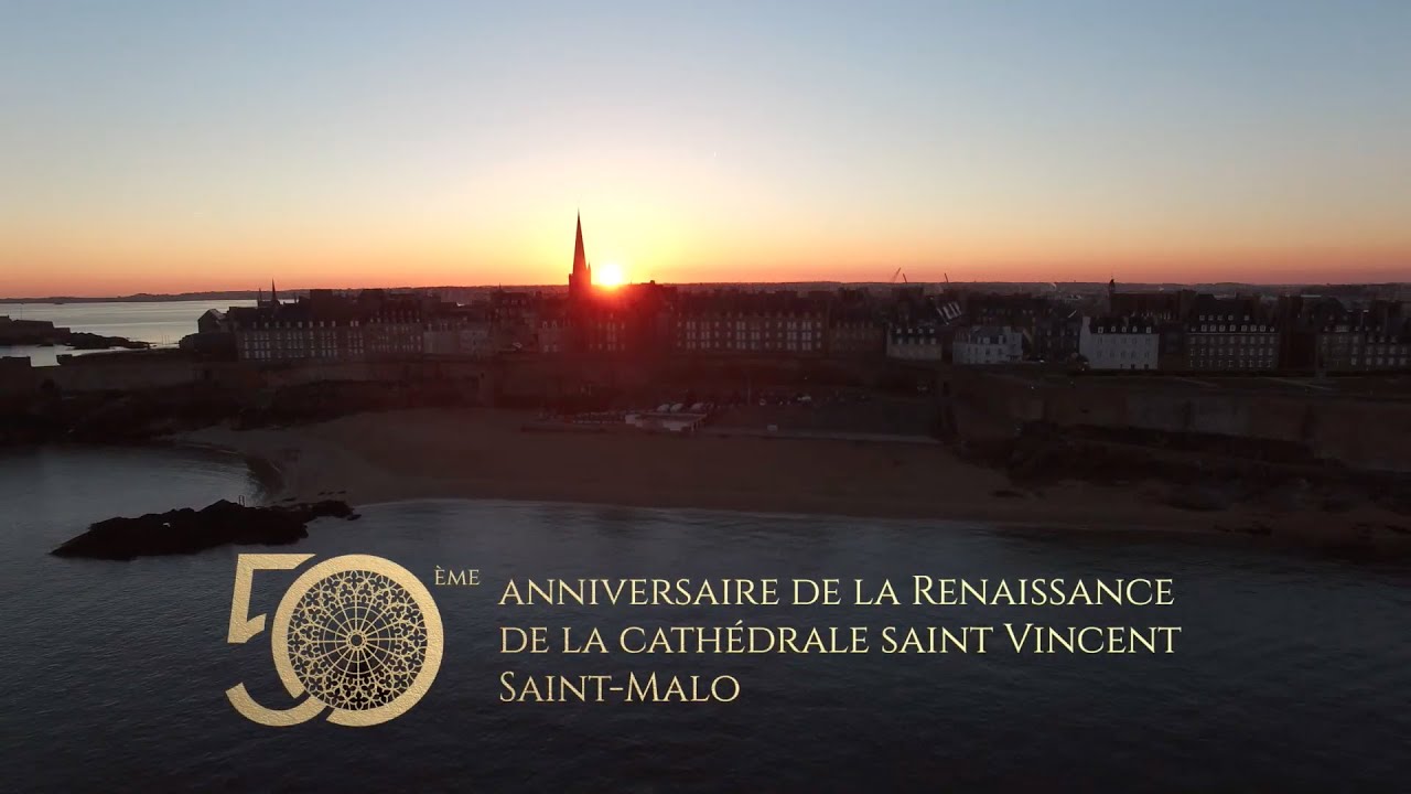 La cathédrale Saint-Vincent de Saint-Malo vue du ciel