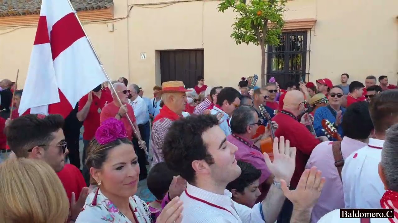 VUELTA DOMINGO RESURRECCION HERMANDAD DE LA PLAZA 2022