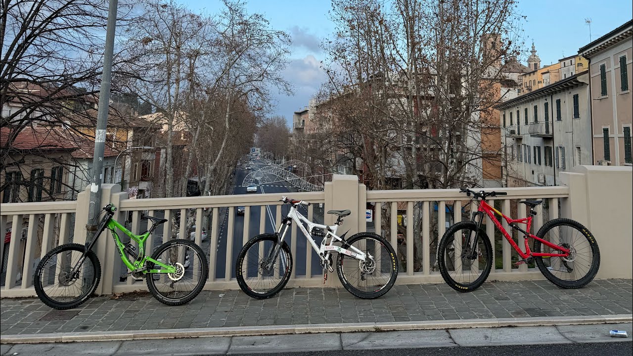 URBAN DOWNHILL (Jesi) 