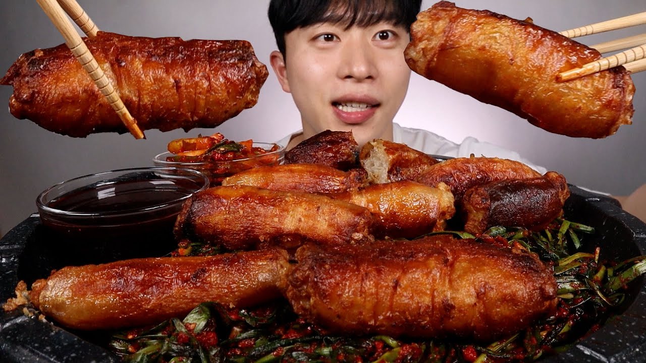 안녕하세요 조해웅입니답..ㅎ 빠삭한 통대창 제대로 먹어보겠습니다!!!부추양념 먹방 ASMR MUKBANG Grilled Beef Large Intestines EATING SHOW