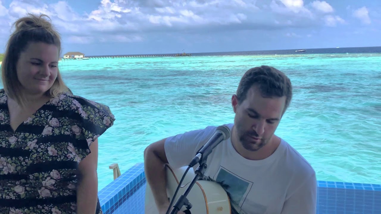 Sweet Dreams - Nora Brandenburger (acoustic cover/Eurythmics) Robinson Club Noonu, Malediven