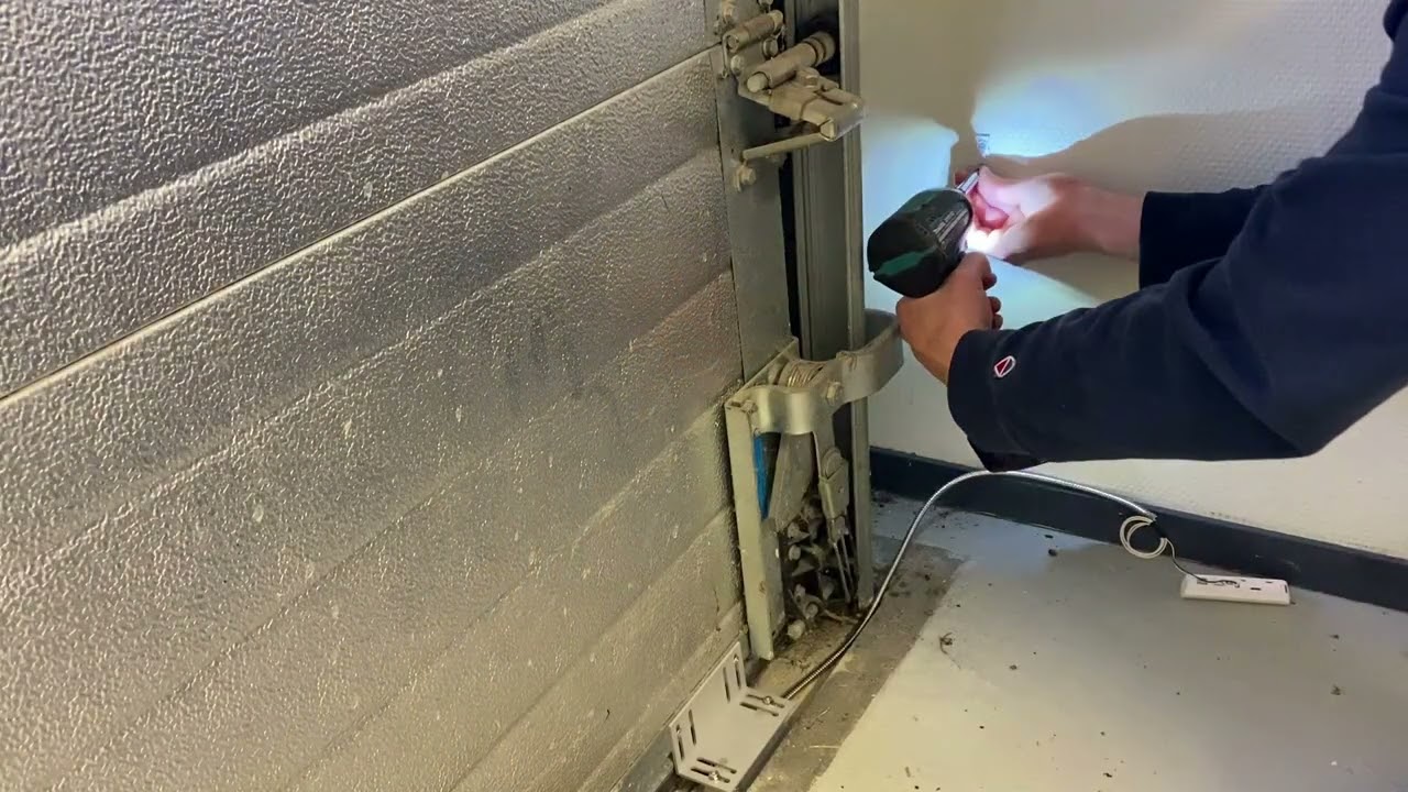 roldeur contact monteren aan Ajax doorprotect
