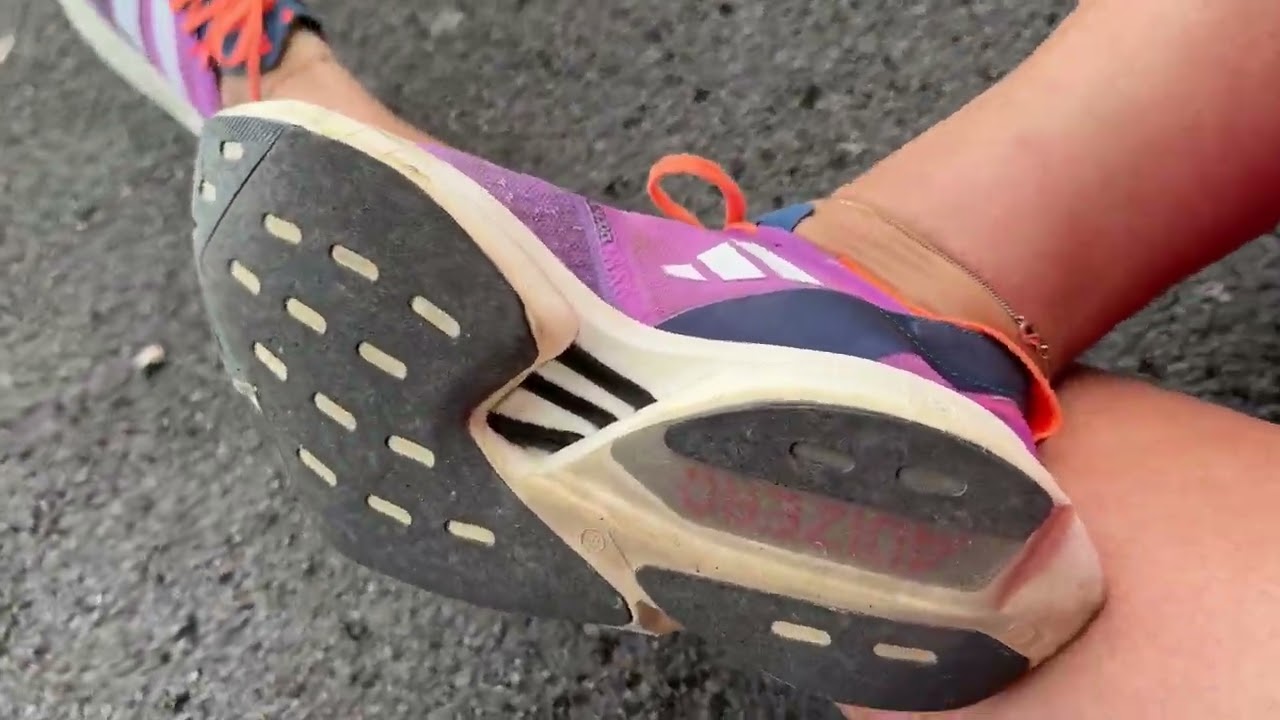 Adidas Adizero Pro 4 - sockless shoeplay