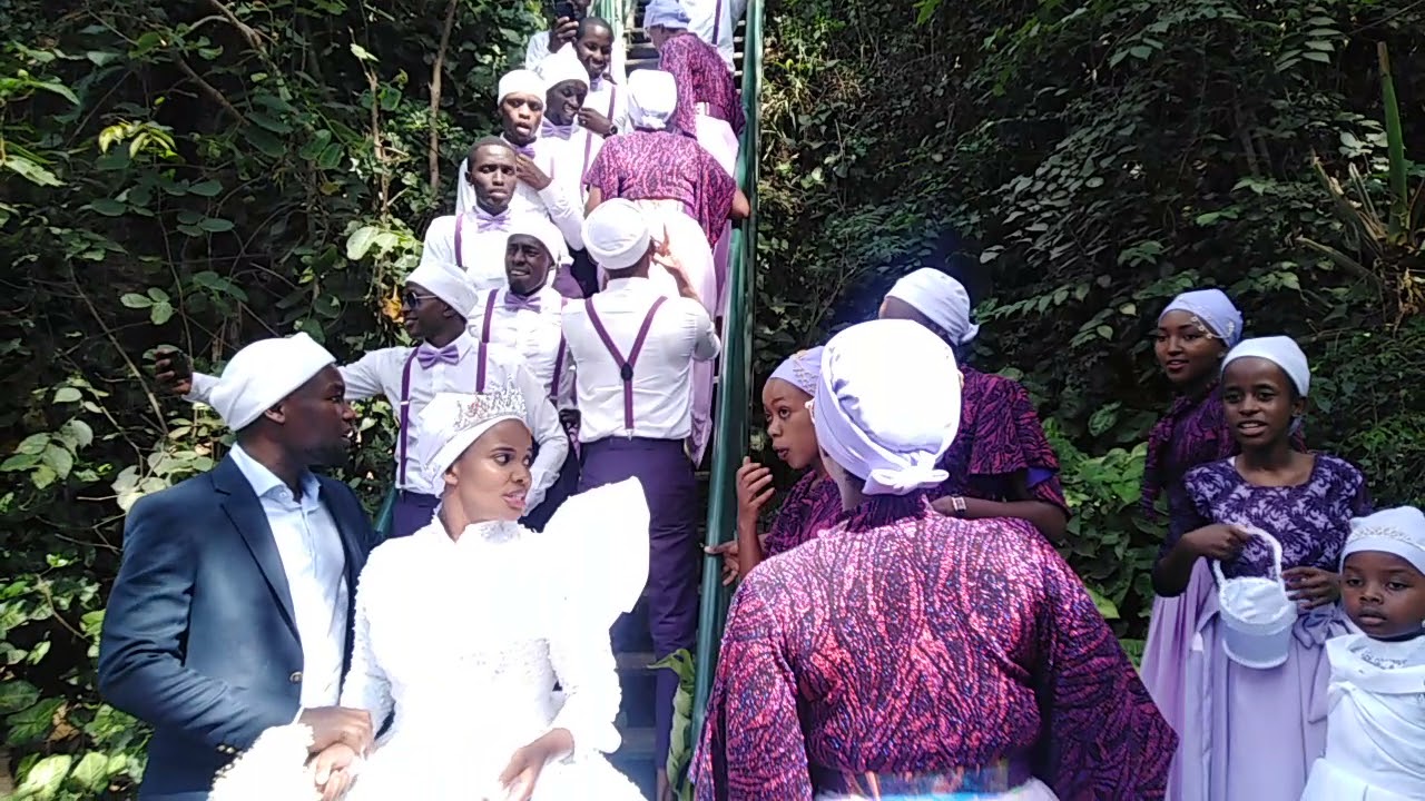 PESH KENYA GETS MARRIED