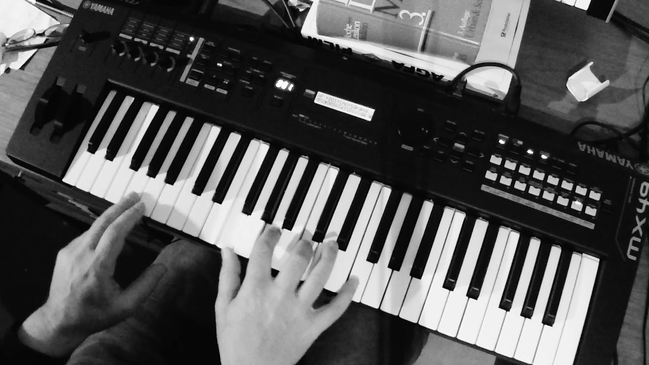 Yamaha MX49 - Jazz Piano Unlimited