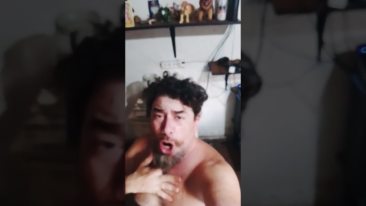 El Barsa le ganó la copa al Madrid, su defensa es Becky la fea, y su portero es Bella Hadid🤣