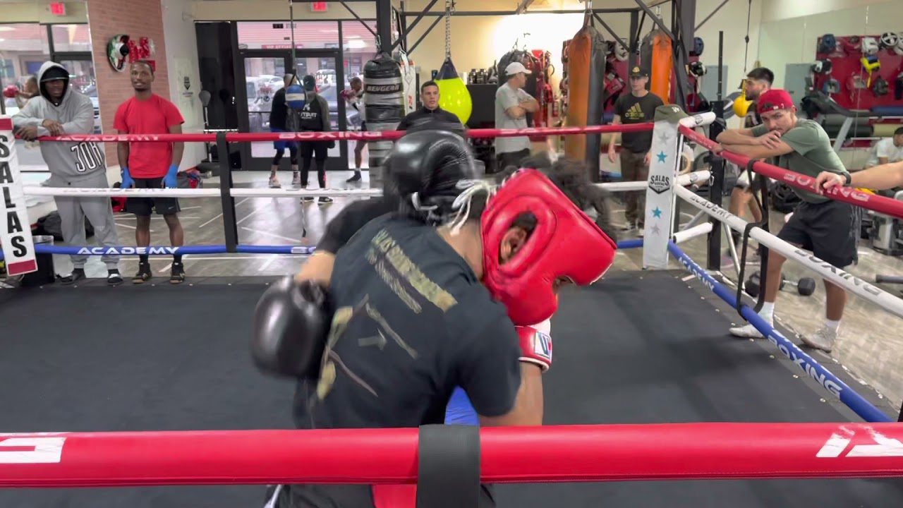 16 year old King Robert Meriwether lll sparring pro boxer