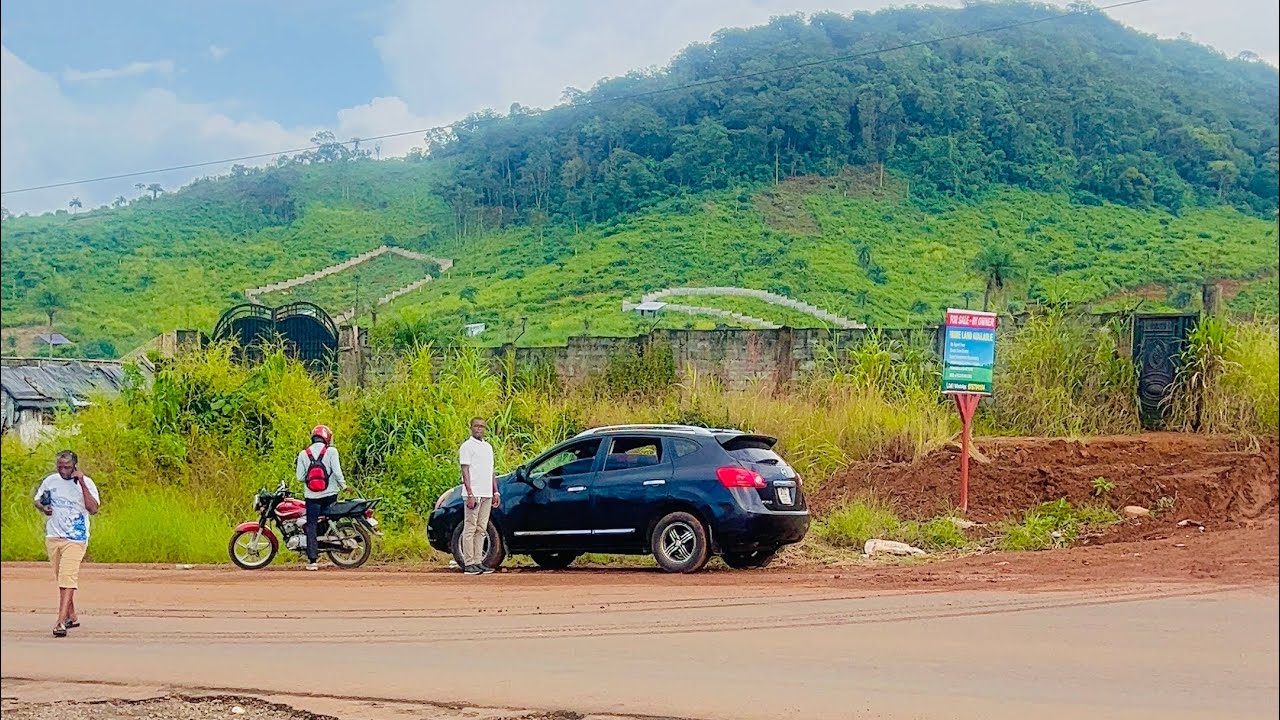 Main highway land for sale at York village, Peninsula. Suitable for commercial purposes. 